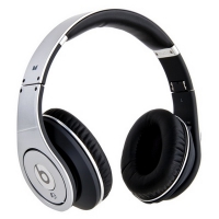 Наушники Monster Biats by Dr. Dre Studio High Definition Powered Isolation Headphones серебристые